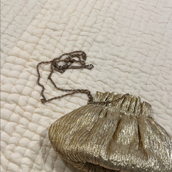 Vintage Gold Textured Evening Clutch - Picture 3 of 13
